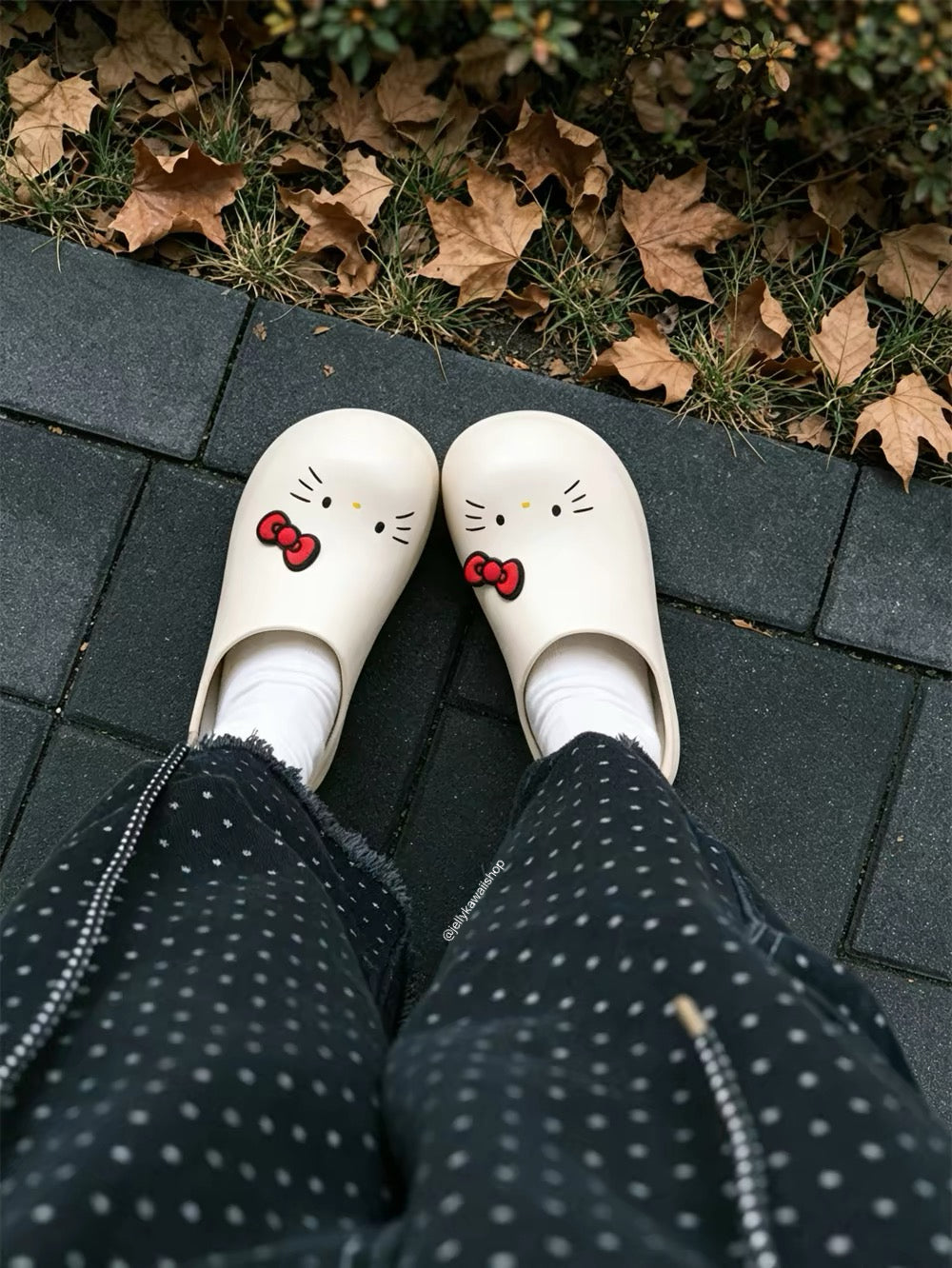 Hellokitty Women Platform Clogs Cushioned Garden Shoes