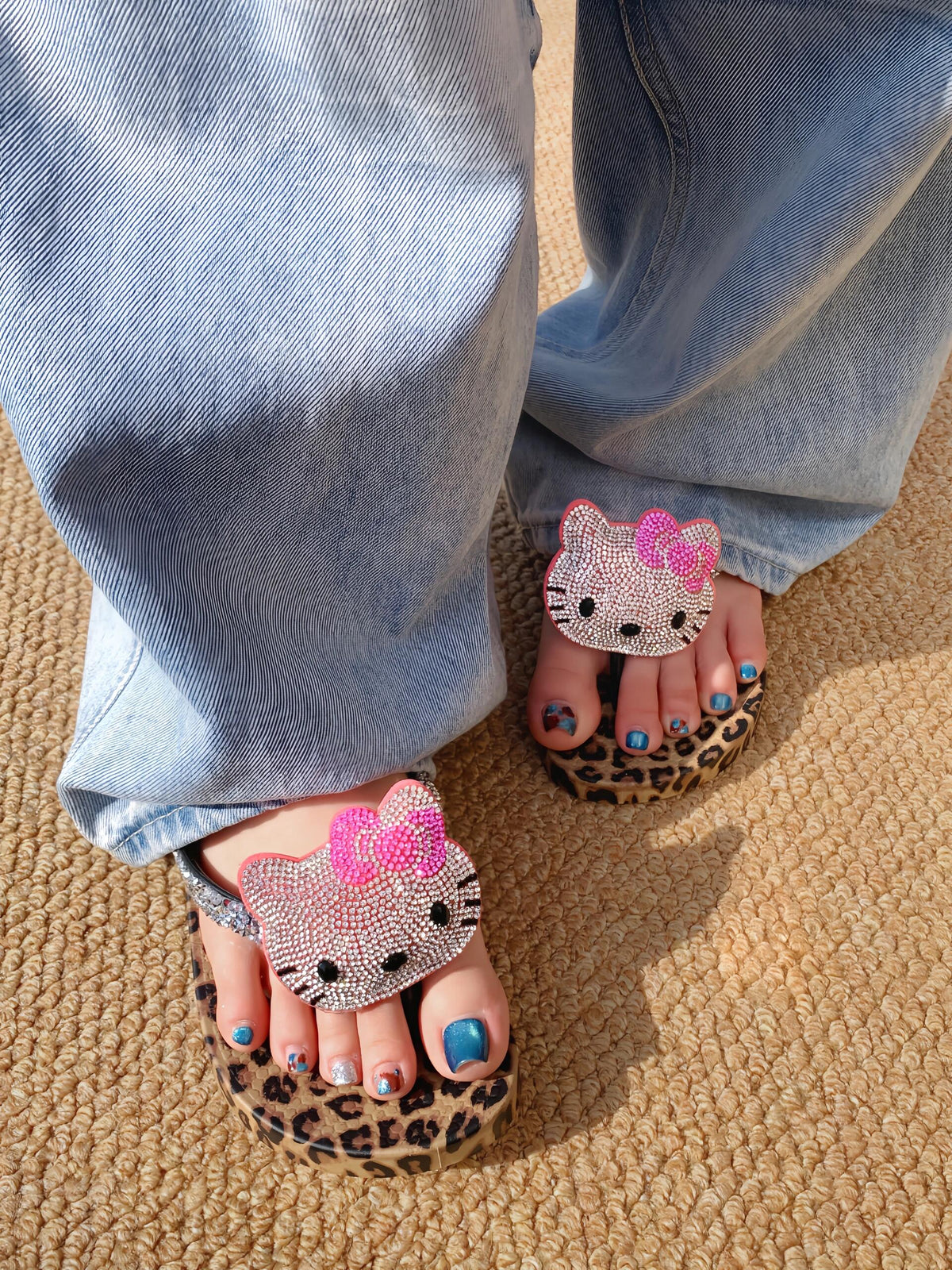 Hellokitty Handmade Rhinestone Leopard Print Women's Sandals Non-Slip Flip Flops