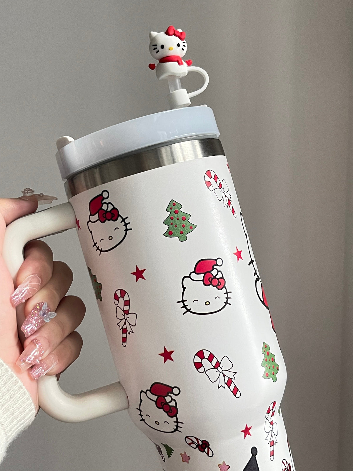 SipSweetie｜HelloKitty Christmas In-Car Insulated Cup 1200 ml Tumbler with Handle Stainless Steel Insulated Cup with Lid Gym #0003