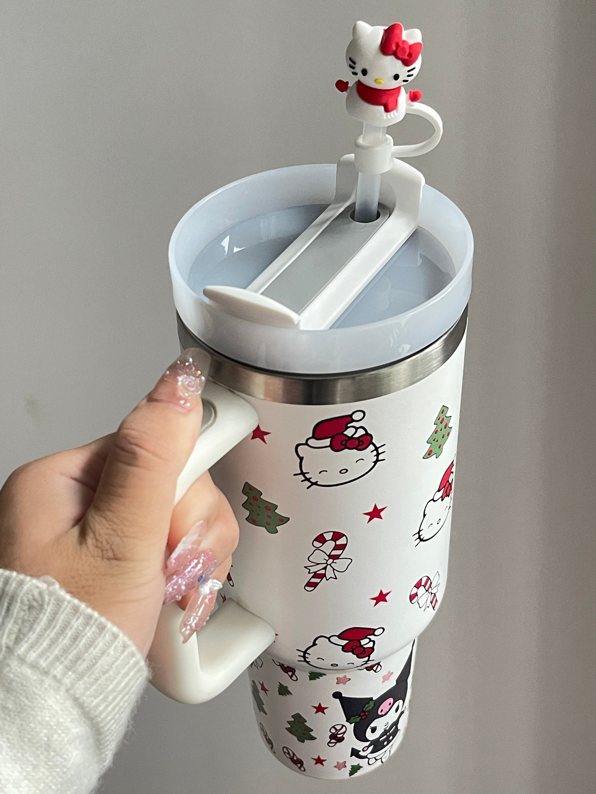 SipSweetie｜HelloKitty Christmas In-Car Insulated Cup 1200 ml Tumbler with Handle Stainless Steel Insulated Cup with Lid Gym #0003