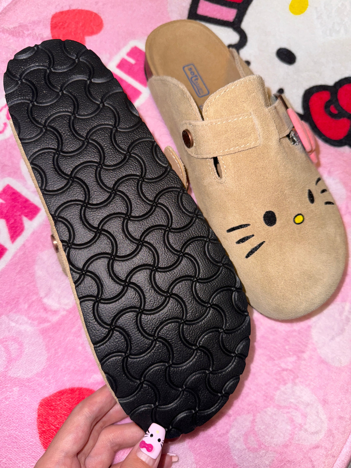Hellokitty Suede Clogs Potato Shoes with Arch Support
