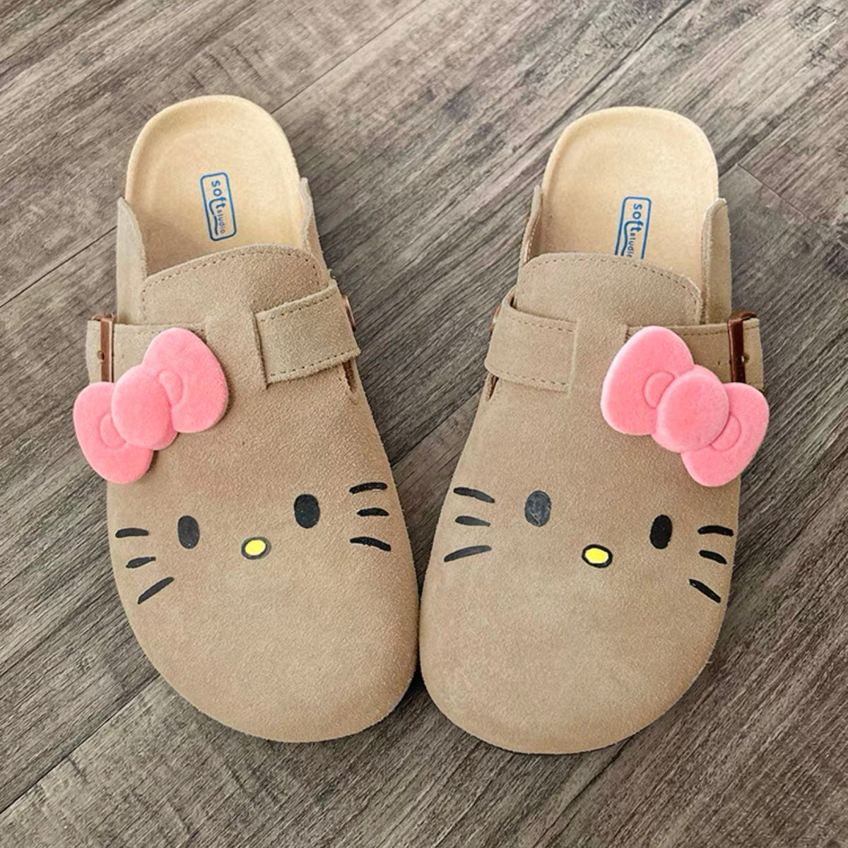 Hellokitty Suede Clogs Potato Shoes with Arch Support