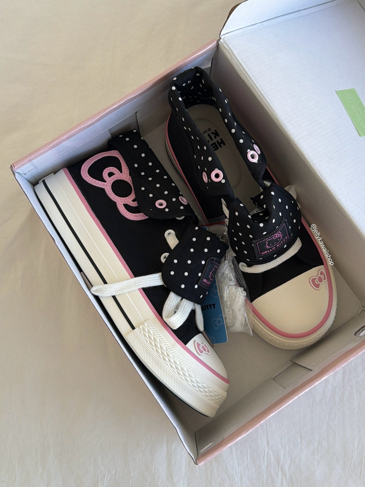 Hellokitty Foldable Hightop Canvas Tops Lace-Up Women's Shoes