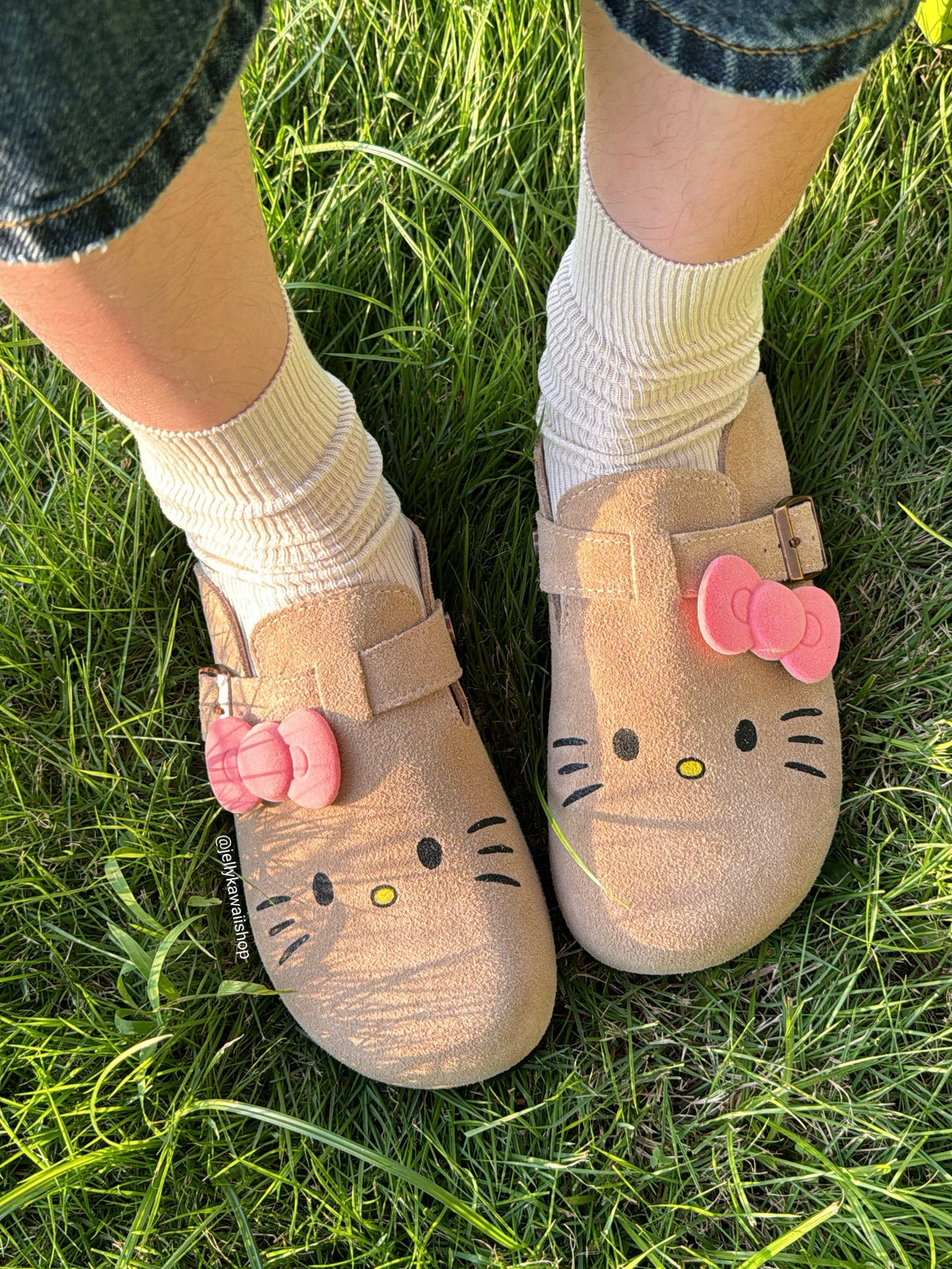 Hellokitty Suede Clogs Potato Shoes with Arch Support
