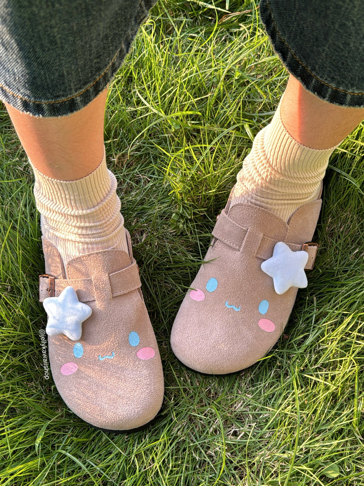 Hellokitty Suede Clogs Potato Shoes with Arch Support