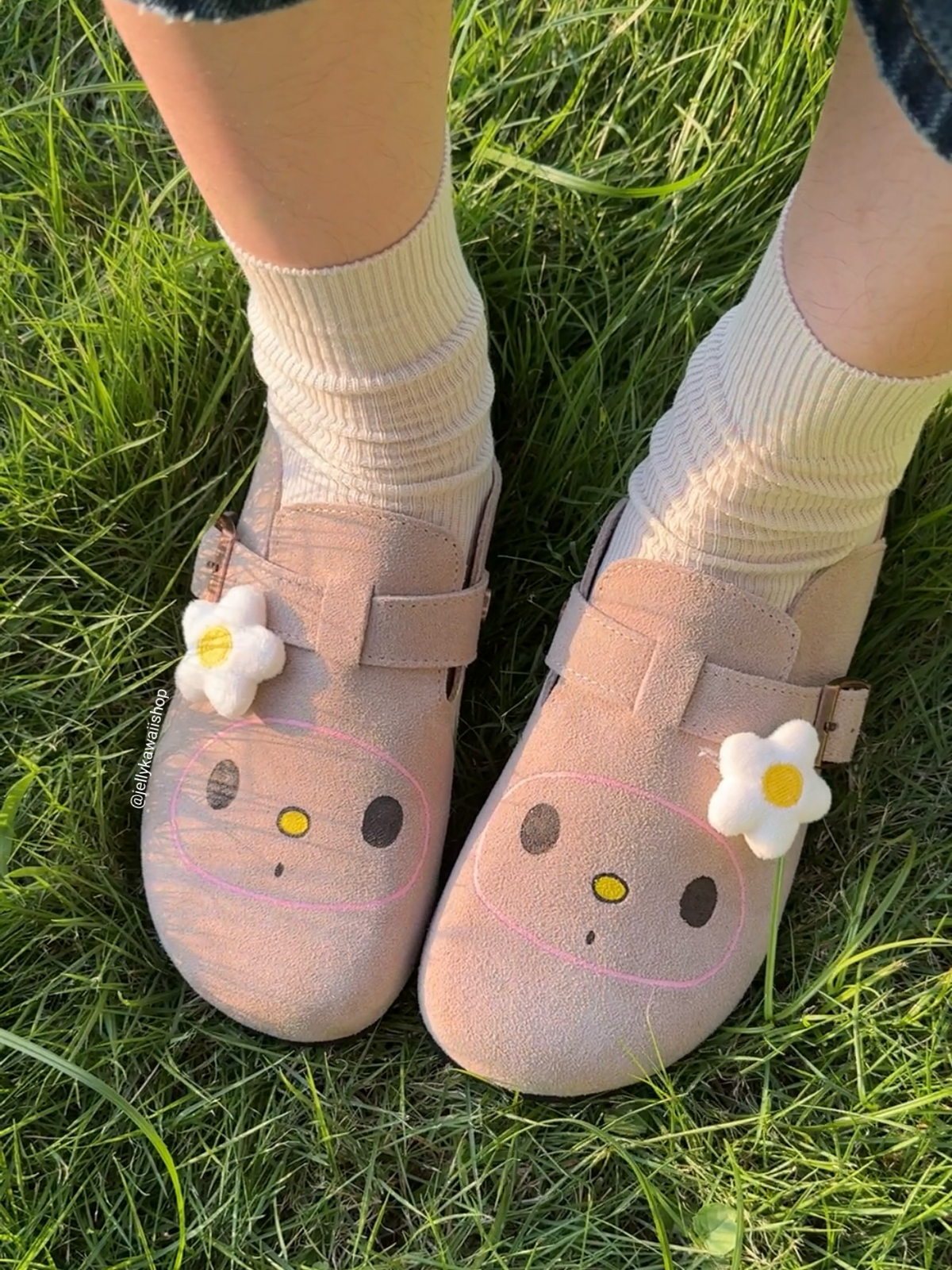 Hellokitty Suede Clogs Potato Shoes with Arch Support