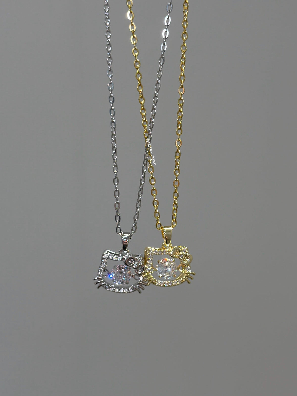 Hello Kitty Sparkling Dance Choker Necklace