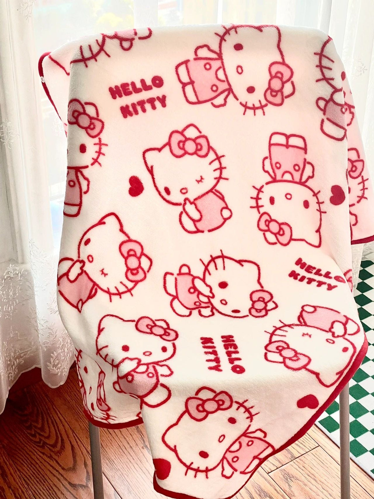 Hellokitty Wearable Blanket for Adults Fuzzy Warm Cozy Plush Furry Throw Cloak Wrap -Gifts for Women Adults and Kids