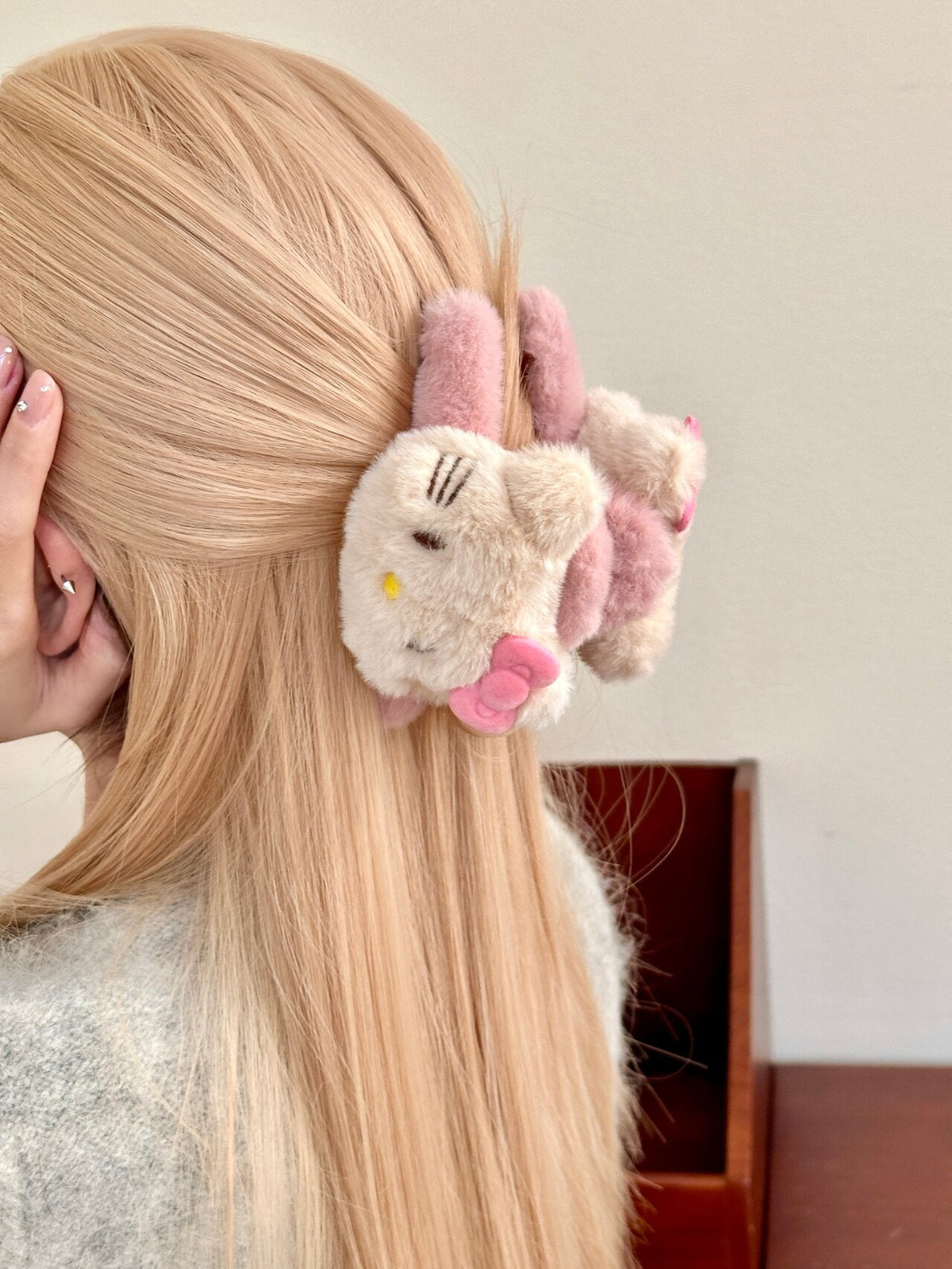 Hellokitty Plush Claw Clip for Thick Hair 2 Pcs