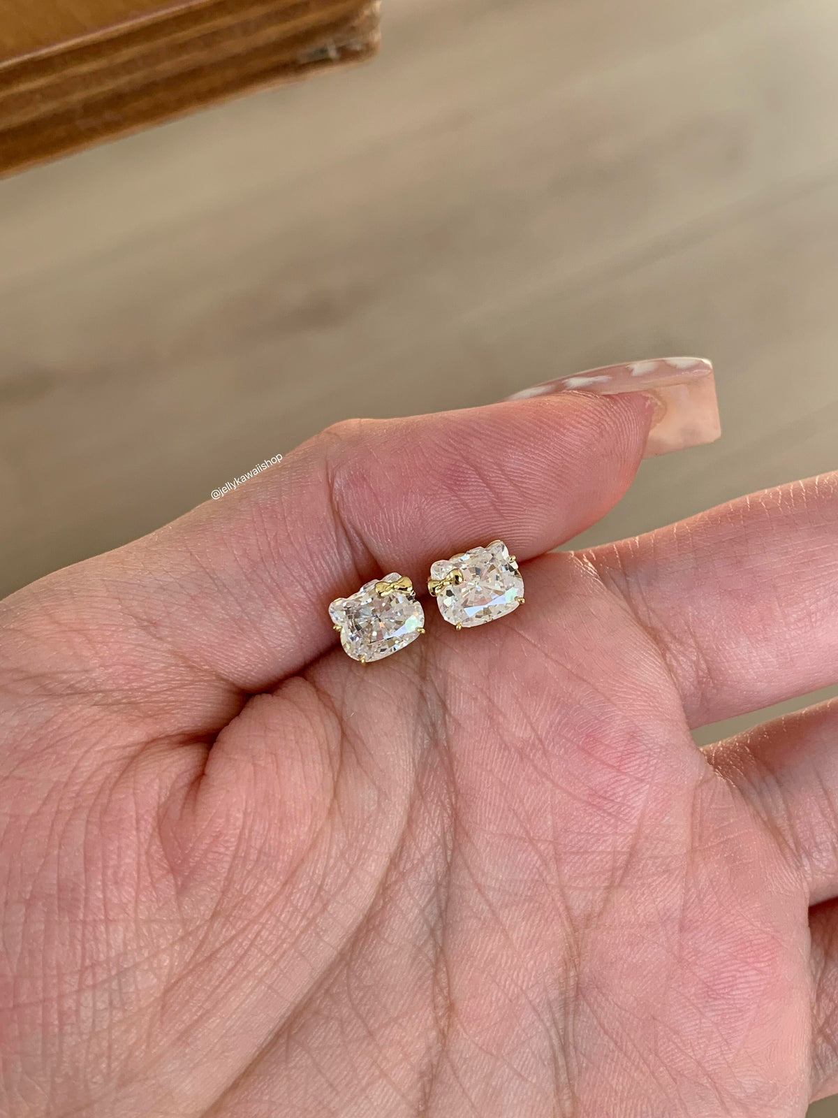Hellokitty Shape White Zirconia Silver Ring