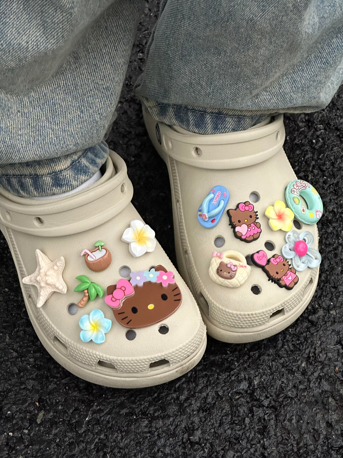 Tan Hellokitty Charms Pack Pins Shoe Decoration Croc Accessories