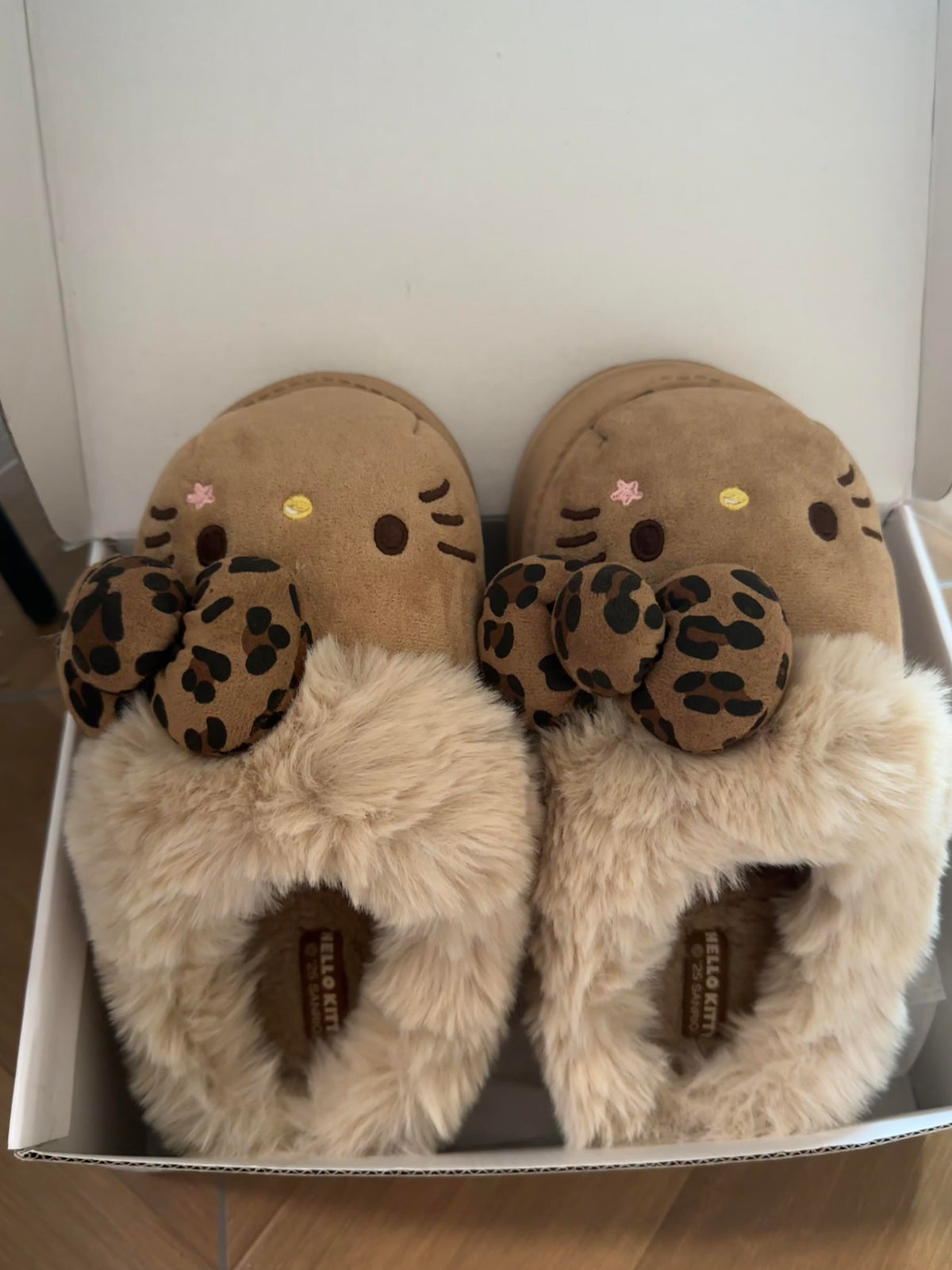 Hellokitty Brown Slippers Fluffy Shoes